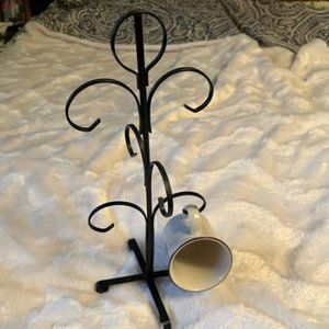 - Black Metal Coffee Mug Tree Vintage